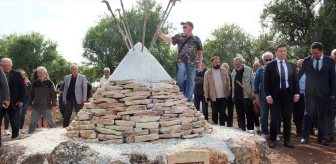 Elazığ'da Fransız heykeltıraşın yaptığı 'kulluk' heykeli açıldı