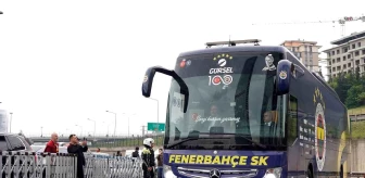 Fenerbahçe, Galatasaray maçı için İstanbul'a geldi