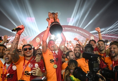 GALATASARAY TARİHÇESİ! Galatasaray ne zaman kuruldu, kaç kez şampiyon oldu? Galatasaray ilk başkanı kimdir?