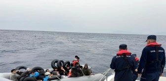 İzmir'de 27 düzensiz göçmen yakalandı, 28 göçmen kurtarıldı