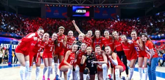 A Milli Kadın Voleybol Takımı Fransa'yı 3-0 Mağlup Etti