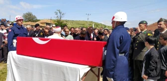Kıbrıs'ta trafik kazasında hayatını kaybeden Uzman Çavuş Yozgat'ta son yolculuğuna uğurlandı