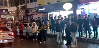 Vanlı Taraftarlar Galatasaray-Fenerbahçe Derbisi Sonrası Sevinç Gösterisi Yaptı
