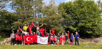 BİDOS Üyeleri Elmabahçe'de Doğa Yürüyüşü Yaptı