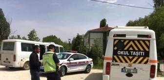 Eskişehir'de Kusurlu Bulunan 2 Okul Servis Şoförüne Trafik Cezası