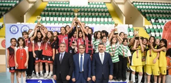 Yıldırım'da Okul Sporları İlçe Şenlikleri Düzenlendi