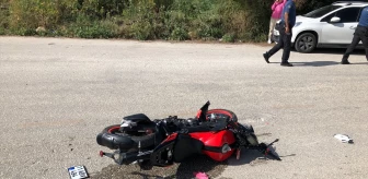 Bilecik'te Kamyon ile Motosiklet Çarpışması: 1 Yaralı