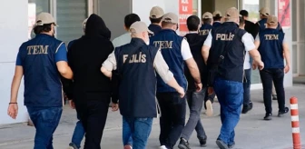 FETÖ'nün emniyet imamları kıskıvrak yakalandı! Kamuda görevli 44 kişiye gözaltı