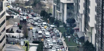 İstanbul'da Araç Yoğunluğu Rekor Seviyeye Ulaştı