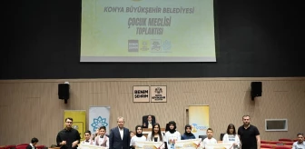 Konya İmrenler Ortaokulu öğrencileri 'Akıllı Duraklar' projesiyle birinci oldu