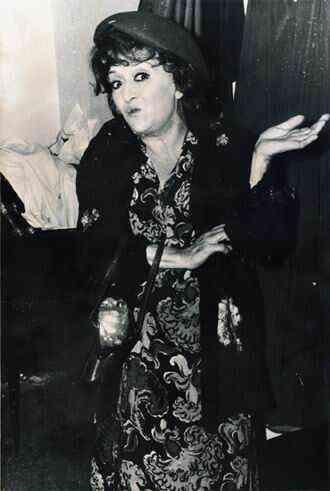 Nisa Serezli Kimdir ve Ne Zaman Öldü?