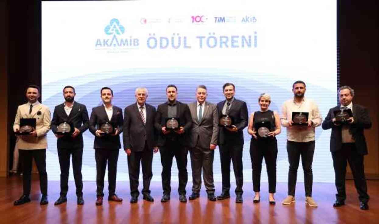 AKAMİB, İhracat Şampiyonlarını Ödüllendirdi