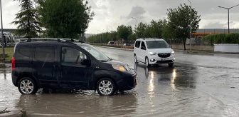 Eskişehir'de şiddetli yağış ulaşımda aksamalara yol açtı