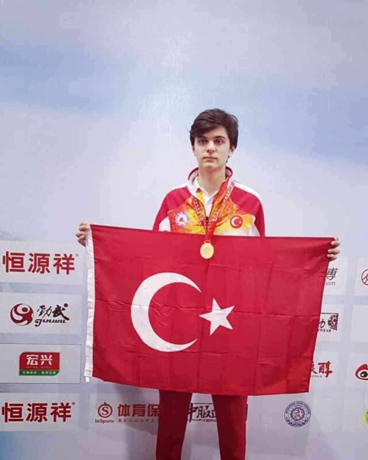 Necmettin Erbakan Akyüz kimdir, kaç yaşında? Necmettin Erbakan Akyüz şampiyonluğu iptal edildi mi?