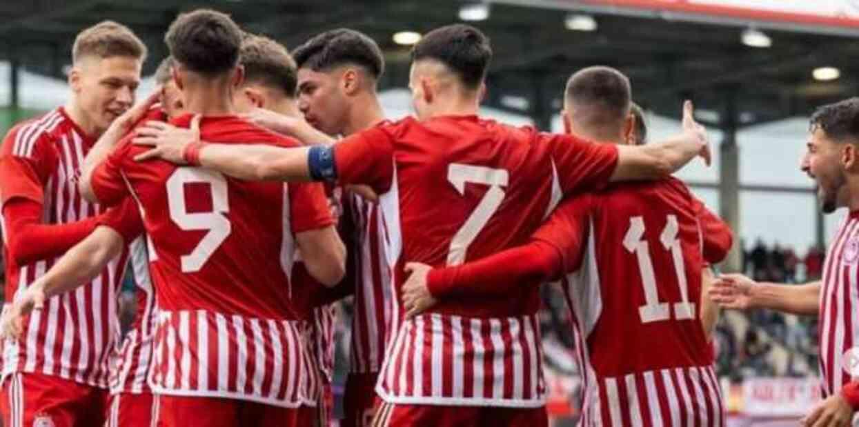 Olympiakos UEFA Kupası var mı? Olympiakos kaç kupası var? Olympiakos UEFA Kupası var mı? Olympiakos kaç kupası var?