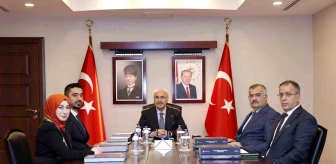 Adana'da 'Dezenformasyonla Mücadele Kurumlar Arası İş Birliği' Protokolü İmzalandı