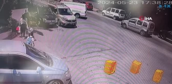 Kağıthane'de ilginç kaza: Motosiklet sürücüsü çarptığı aracın arka camından içeriye girdi