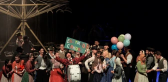 Macaristan Ulusal Tiyatrosu Antalya'da Sahne Aldı