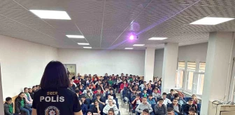 Samsun'da SİBERAY Programı Kapsamında Öğrencilere Bilgilendirici Etkinlik Düzenlendi