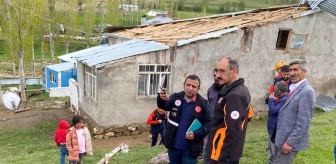 Ağrı'nın Diyadin ilçesinde fırtına: 1 kişi yaralandı, 5 evin çatısı uçtu