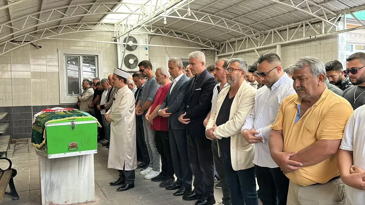 Düzce'de Okulda Sandviç Yerken Fenalaşan Öğrenci Yaşamını Yitirdi