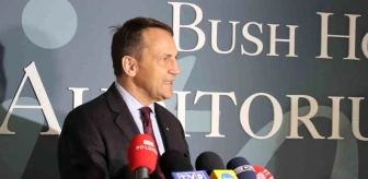 Polonya Dışişleri Bakanı: Avrupa'nın Silahlanması Gerekiyor