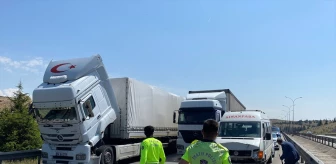 Afyonkarahisar'da Zincirleme Trafik Kazası: 6 Yaralı