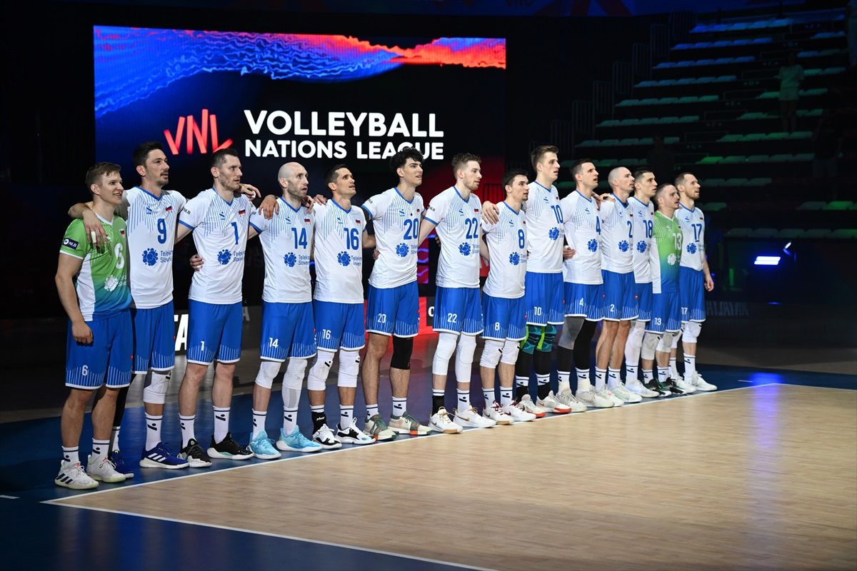 Slovenya, Polonya'yı 3-0 yenerek galibiyet serisini sürdürdü