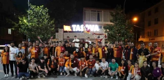 Galatasaray Şampiyonluğunu Taşova'da Kutladı