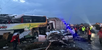 Mersin'de 10 kişinin öldüğü zincirleme trafik kazasında otobüs şoförü tutuklandı