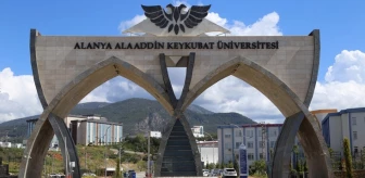 Antalya'da üniversite öğrencisi genç kız, yurt odasında ölü bulundu