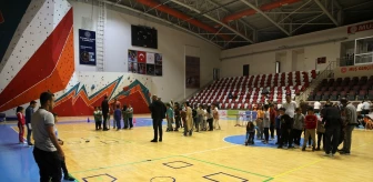 Bitlis ve Muş'ta Öğrenciler Geleneksel Çocuk Oyunları Şenliği'nde Eğlendi