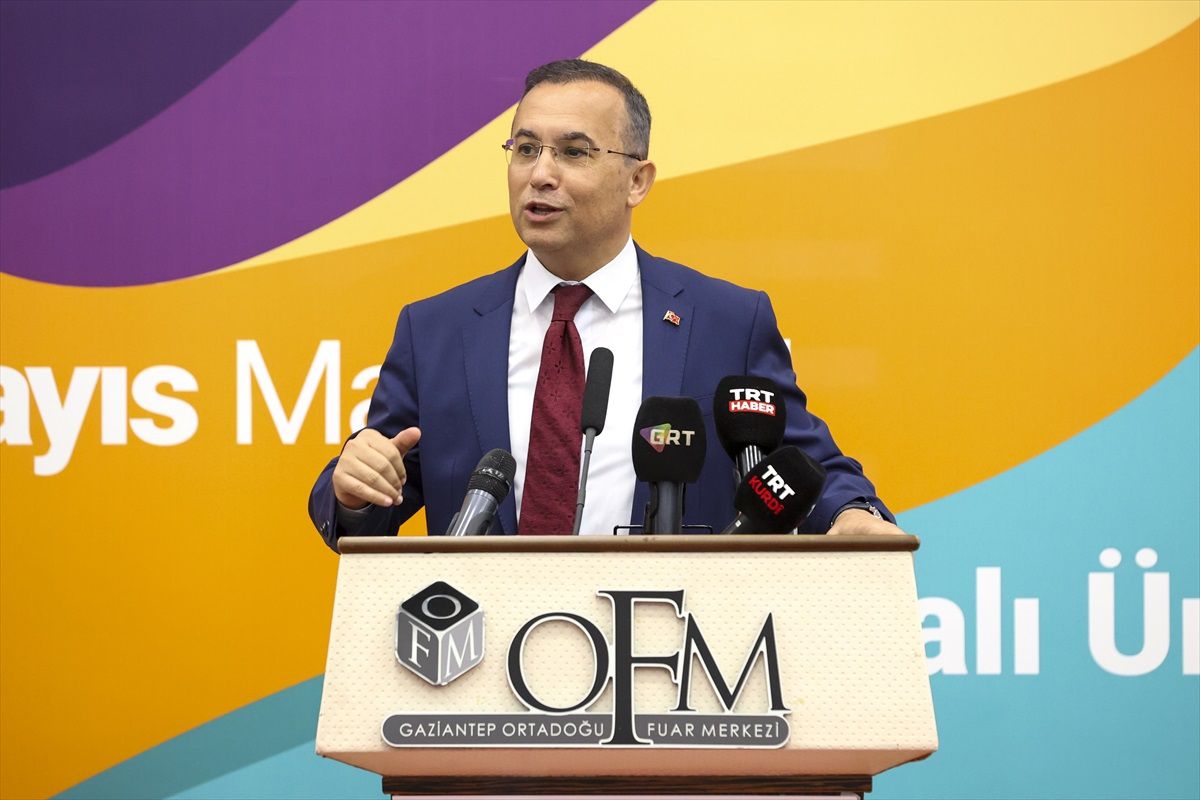 Gaziantep'te Halı Fuarı Açıldı