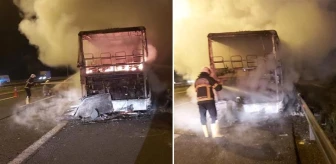 İçerisinde 13 kişinin bulunduğu otobüs alev alev yandı! Ölümden kıl payı kurtuldular