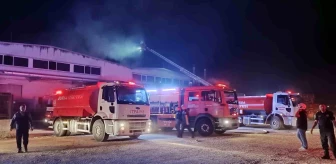 Bursa Karacabey'de Otomotiv Yedek Parça Fabrikasında Yangın
