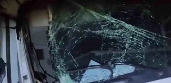 Mardin'de tır kaza yaptı, sürücü yaralandı