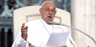 Papa Francesco'nun eşcinsellere yönelik ifadesi tartışma yarattı