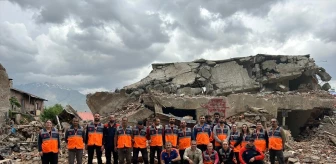Tunceli'de Gönüllülere Enkazda Arama Kurtarma Eğitimi Verildi