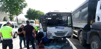 Malatya'da üç aracın karıştığı trafik kazasında 1 kişi yaralandı