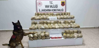 Van'da Jandarma Operasyonunda Büyük Miktarda Uyuşturucu Ele Geçirildi