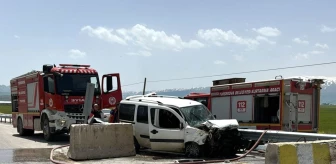 Hakkari'de meydana gelen trafik kazalarında 3 kişi yaralandı