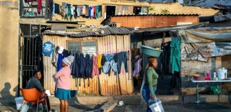 Güney Afrika'da genel seçim: Ülke 30 yıl sonra hala 'ekonomik apartheid' ile mücadele ediyor