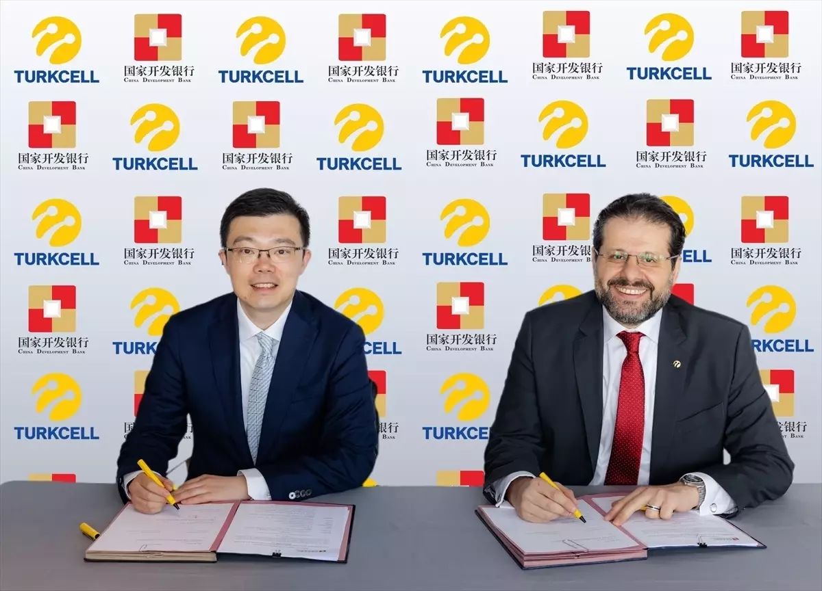 Turkcell, Çin Kalkınma Bankası ile 300 Milyon Avro Kredi Anlaşması İmzaladı