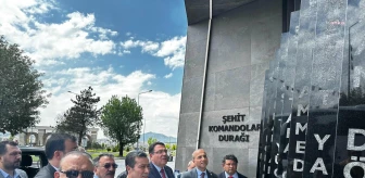 CHP Genel Başkan Yardımcısı Yankı Bağcıoğlu, Kayseri'de Şehit Komandolar Durağı'nı ziyaret etti