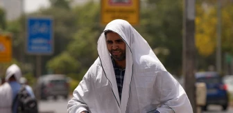 Yeni Delhi'de Tüm Zamanların En Yüksek Sıcaklığı Kaydedildi