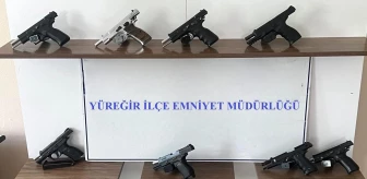 Adana'da 13 ruhsatsız silah ele geçirildi, 102 şüpheli yakalandı
