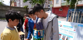 Erzurum'da Şükrüpaşa Ortaokulu Öğrencileri Bilim Fuarında Çalışmalarını Sergiledi