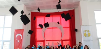 Selçuk Üniversitesi Yunak Meslek Yüksekokulu'ndan mezun olan öğrencilere tören düzenlendi