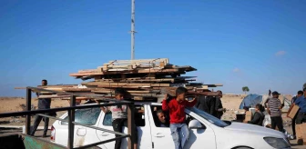 İsrail saldırıları nedeniyle binlerce kişi Refah'tan göç etti