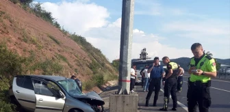 Zonguldak'ta otomobil EDS direğine çarptı: 4 yaralı